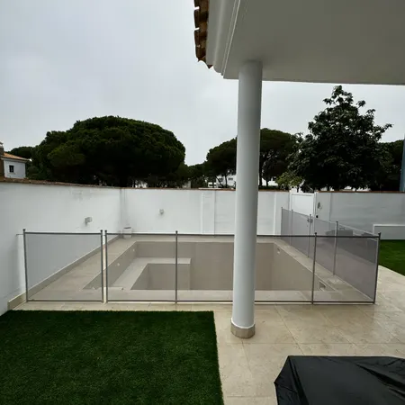 Instalación de valla de piscina en Valencia - KidoSafe