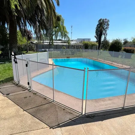 Instalación de valla de piscina en Castellón - KidoSafe