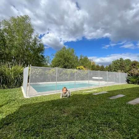 Instalación de valla de piscina en Barcelona - KidoSafe