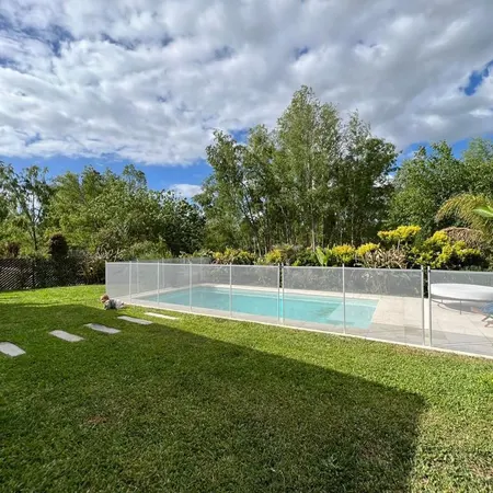 Instalación de valla de piscina en Girona - KidoSafe