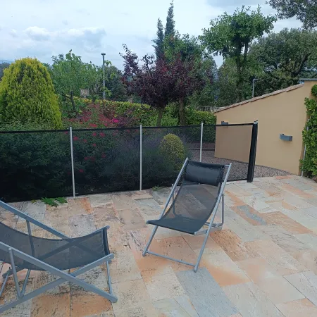 Instalación de valla de piscina en Girona - KidoSafe