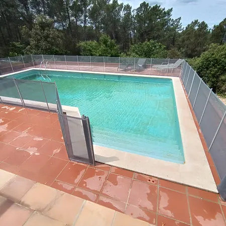 Instalación de valla de piscina en Castellón - KidoSafe