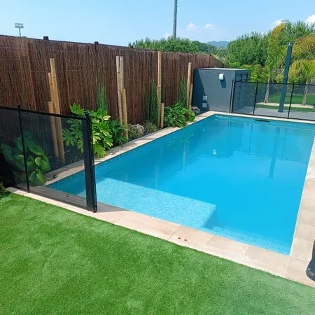 Instalación de valla de piscina en Castellón - KidoSafe