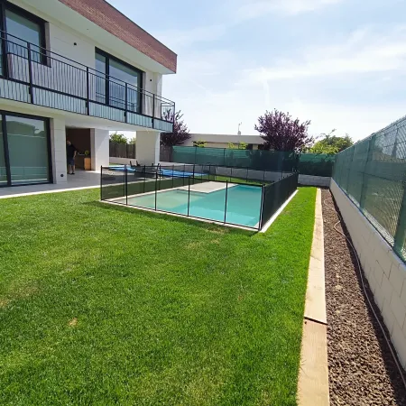 Instalación de valla de piscina en Castellón - KidoSafe